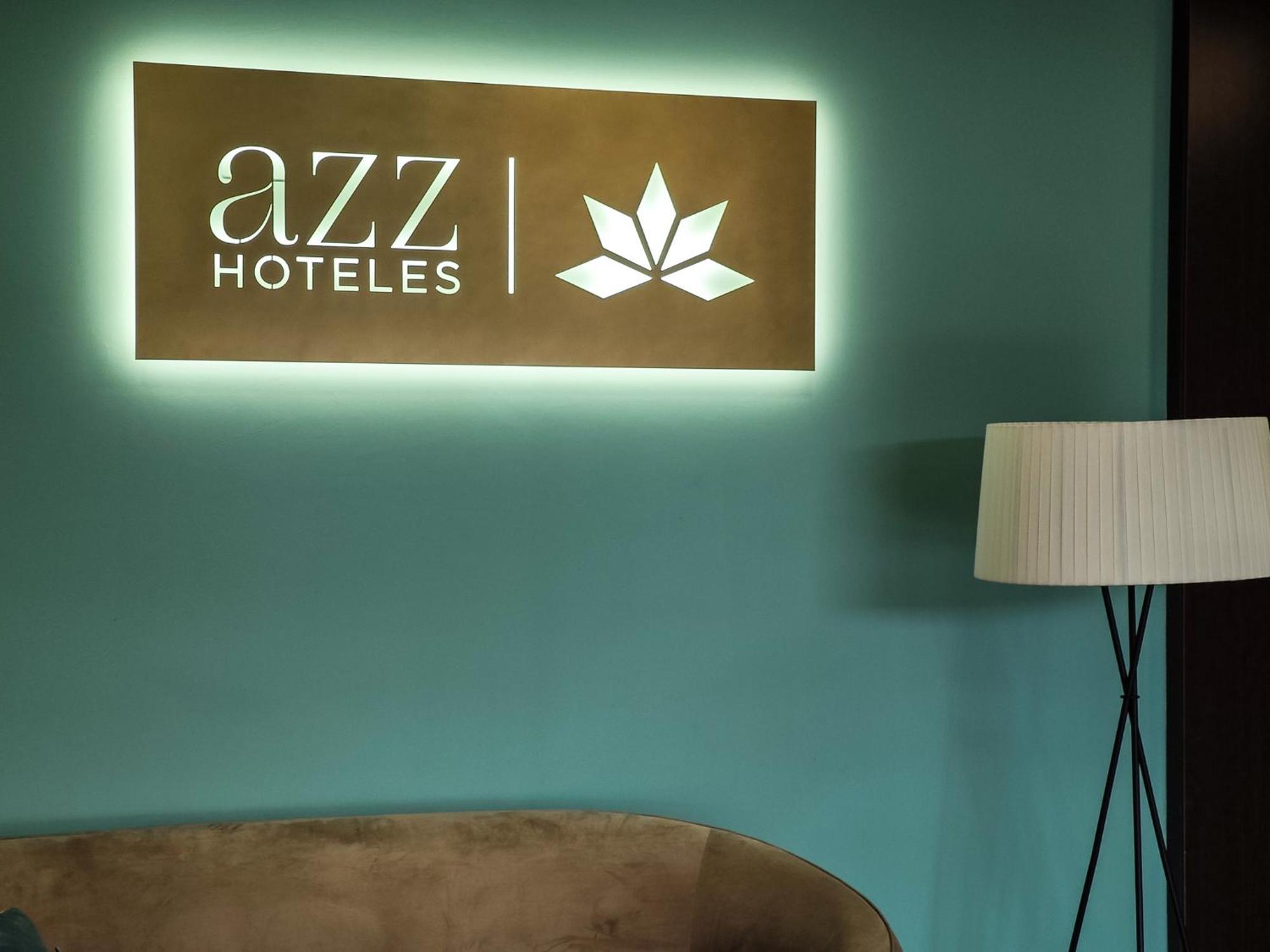 Azz Pamplona Norte Hotel Berriozar Buitenkant foto